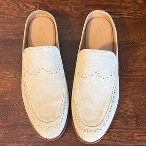 The Office of Angela Scott 7 37 Suede Lasercut Accents Mules Loafers Slides EUC